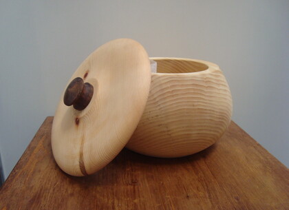 Doza kulatá průměr 30cm